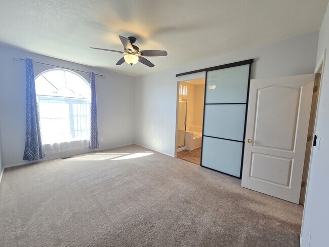 Building Photo - 7126 Sand Crest View