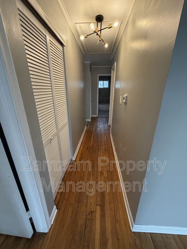 Building Photo - 8085 Stephens Rd