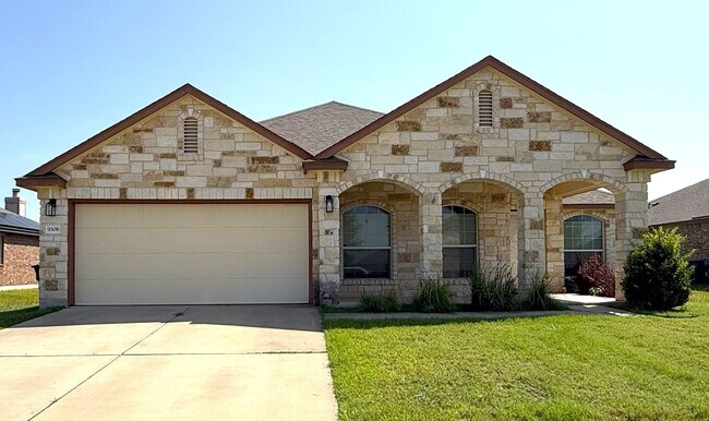 Building Photo - 9306 Cricket Dr