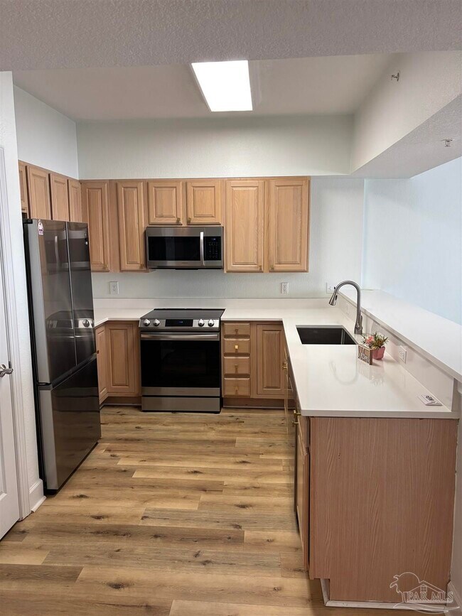Building Photo - 154 Ethel Wingate Dr