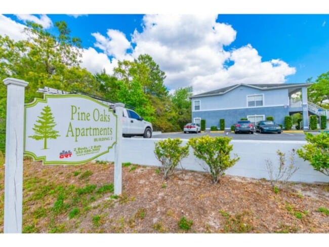 Building Photo - 7896 Pinehurst Dr