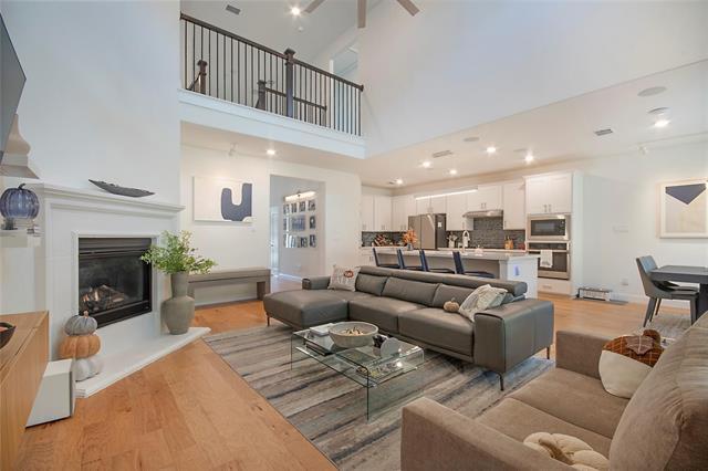 Building Photo - 321 Fulton St