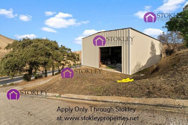 Building Photo - 2301 Hess Rd