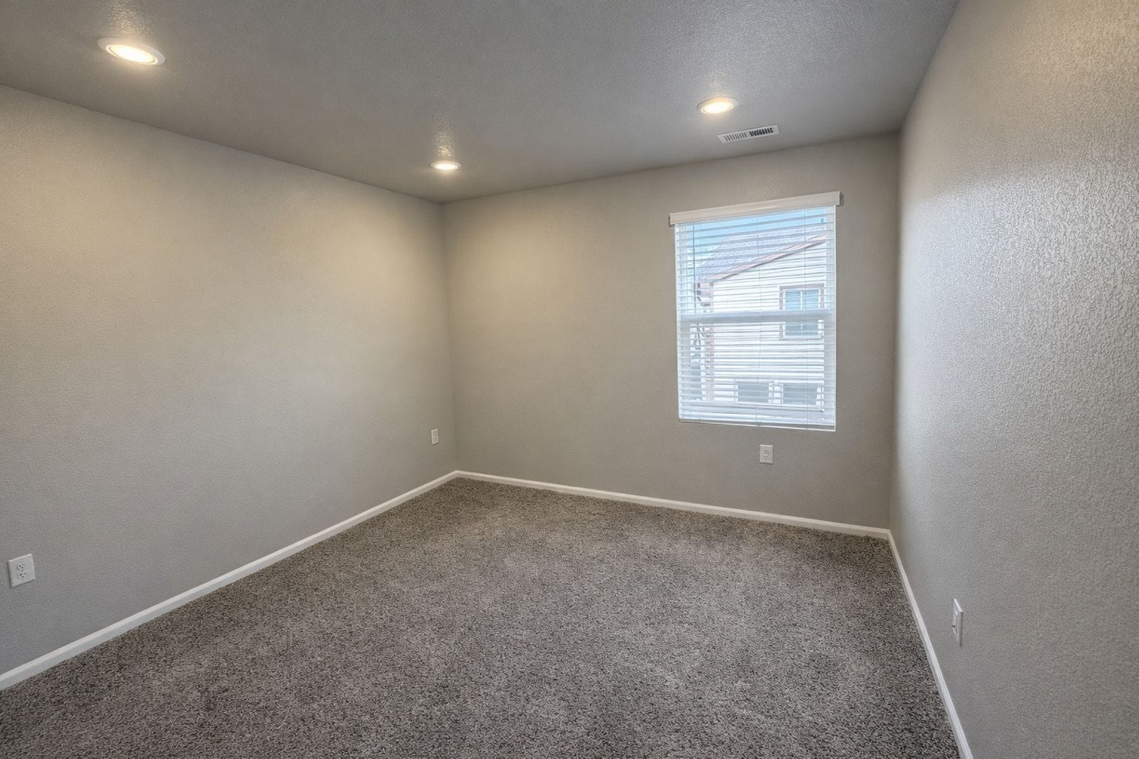 Building Photo - 13746 Vispo Wy