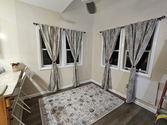 Building Photo - 141 Taylor Ave