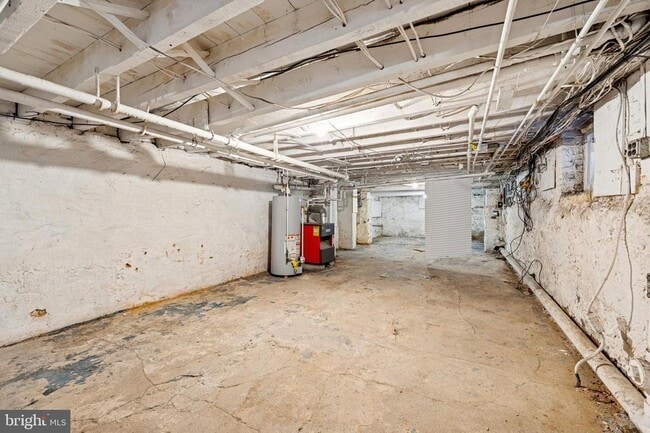 Building Photo - 329 N 34th St