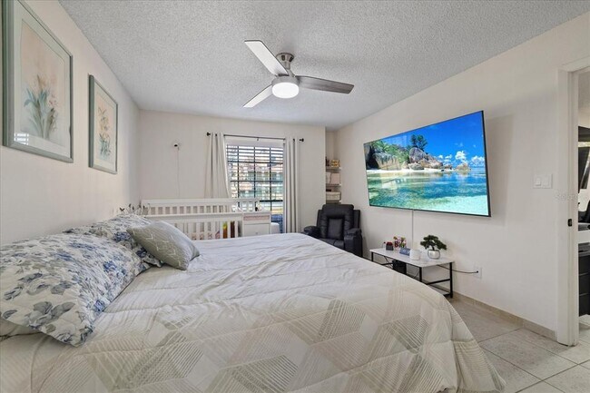Building Photo - 8724 Mallard Reserve Dr