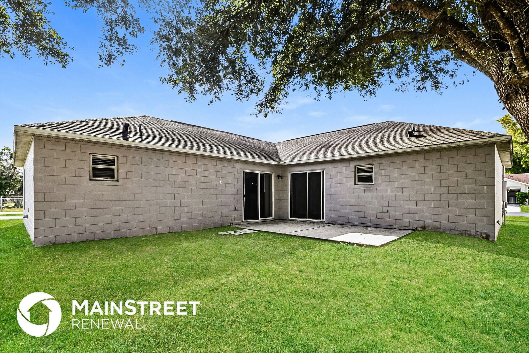 Building Photo - 822 Del Prado Dr