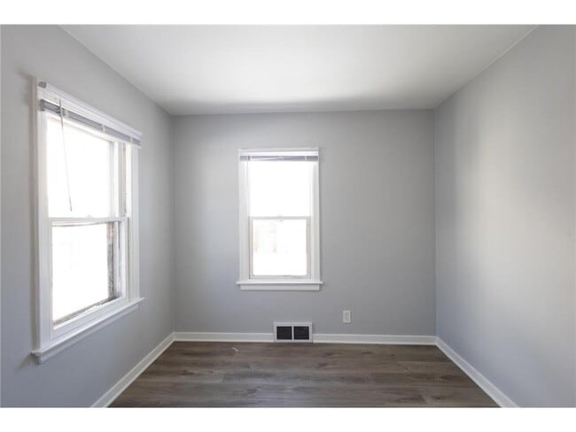 Building Photo - 1168 Lane Pl