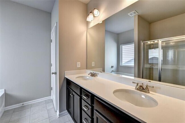 Building Photo - 1541 Winding Rdg Trl