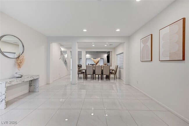 Building Photo - 6723 Tangled Vines Ave