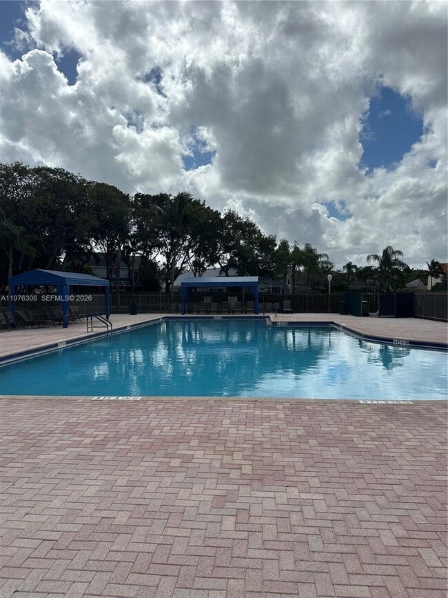 Building Photo - 644 Sand Creek Cir