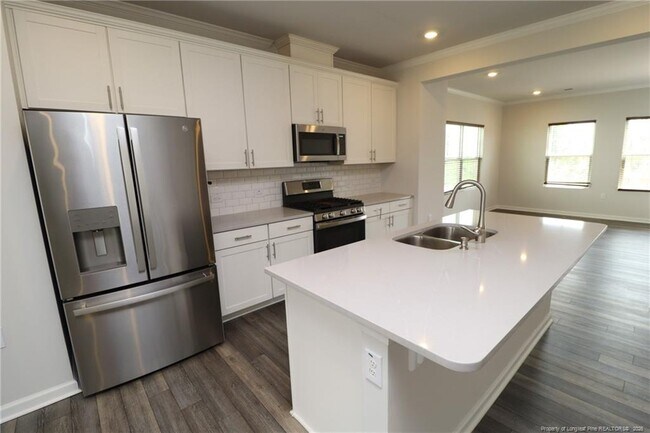 Building Photo - 2122 Terrawood Dr