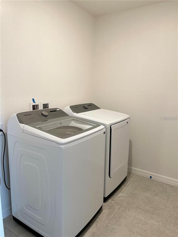 Building Photo - 32095 Pond Apple Bnd