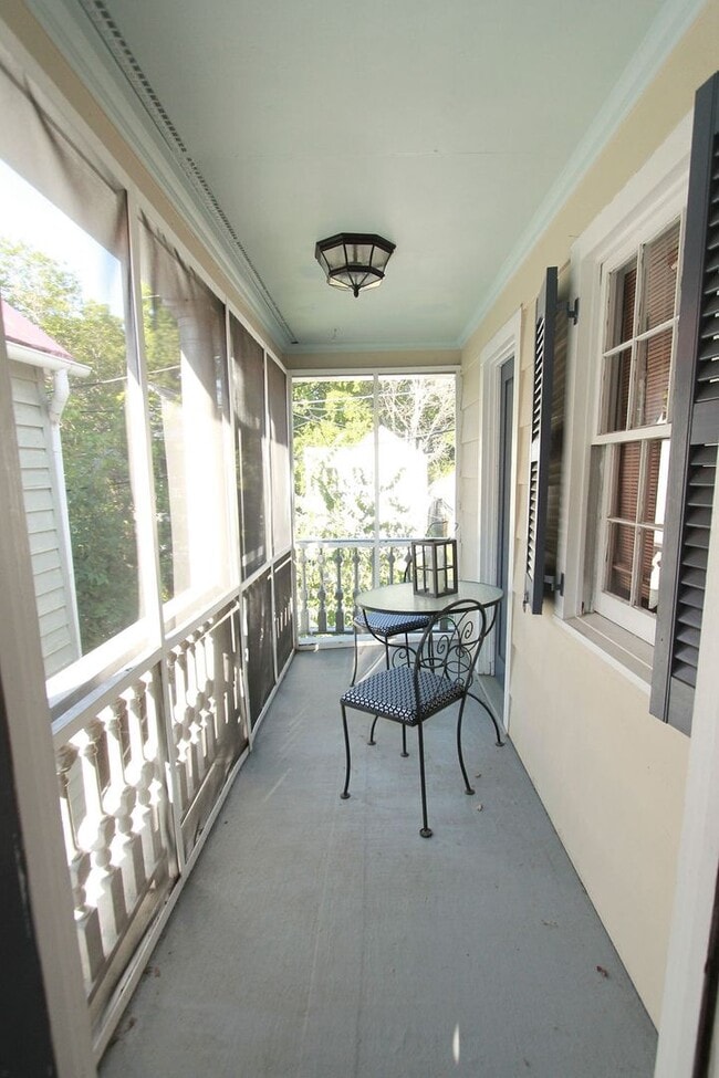 Building Photo - Available 3/1. Beautiful 3 BR/2BA available in Elliottborough! Landscaping included!