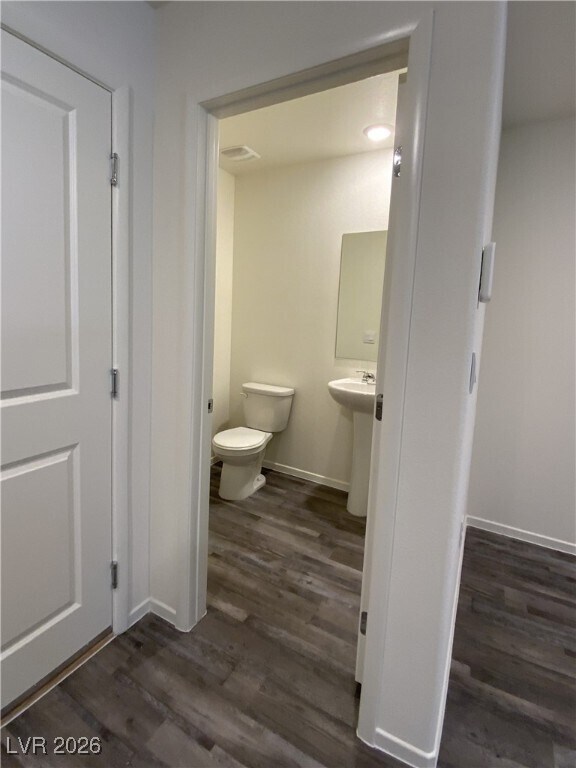 Building Photo - 4989 Fern Mesa Ave