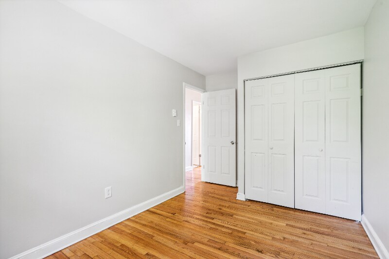 Building Photo - 119 W Orndorff Dr