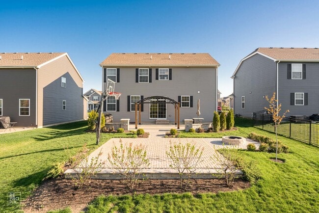 Building Photo - 34040 N Jenna Ln