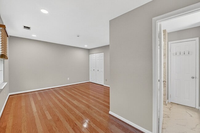 Building Photo - 6265 Astrid Cove