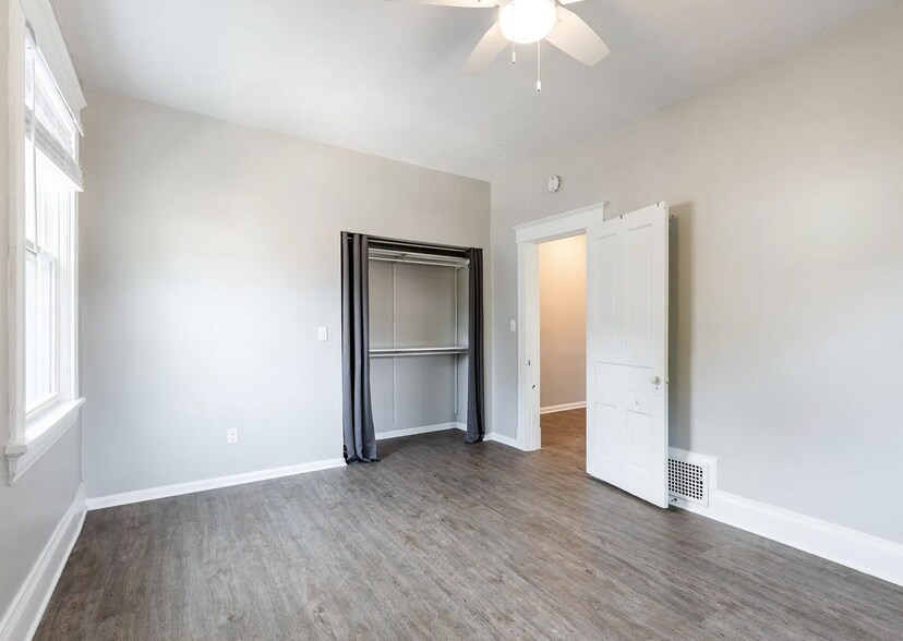 Building Photo - 2709 Griffiths Ave