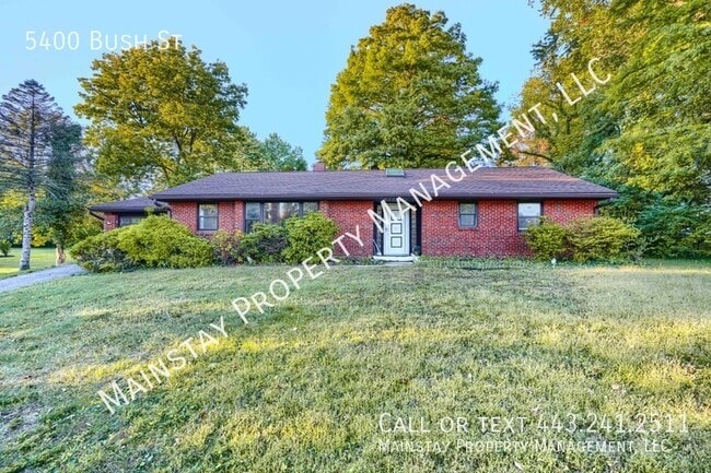 Building Photo - 5400 Bush St
