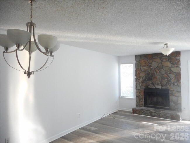 Building Photo - 8235 Circle Tree Ln