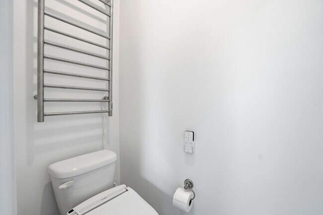 Building Photo - 2035 Prestwick Pl