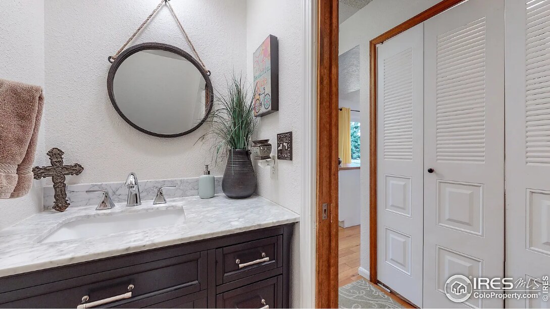 Bathroom 2 - 2840 W 21st St