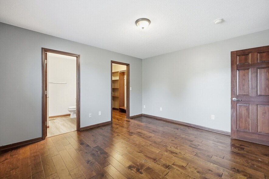Building Photo - 3632 Astoria Way