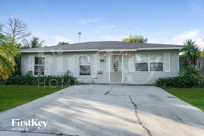 Primary Photo - 12135 Americus Ln