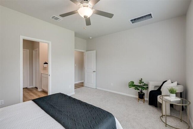 Building Photo - 909 Bright Gemstone Wy