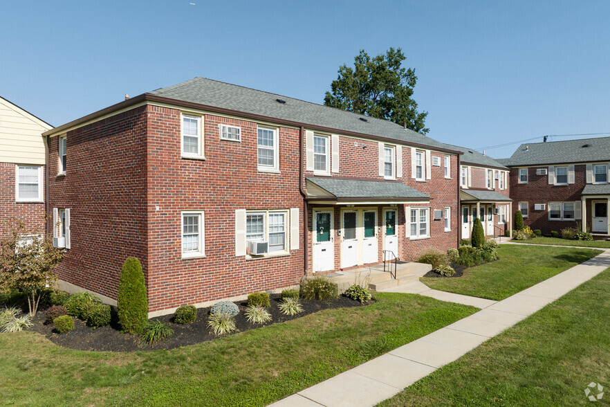 Riverview Gardens - 1 Garden Ter North Arlington NJ 07031 | Apartment ...