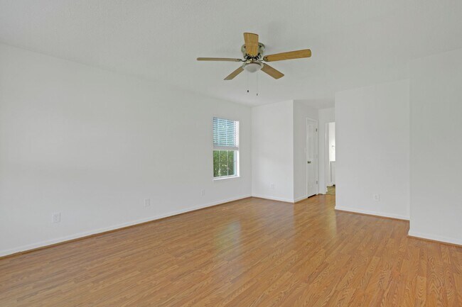 Building Photo - For more information contact Sabrina Thomas at 757-767-0767