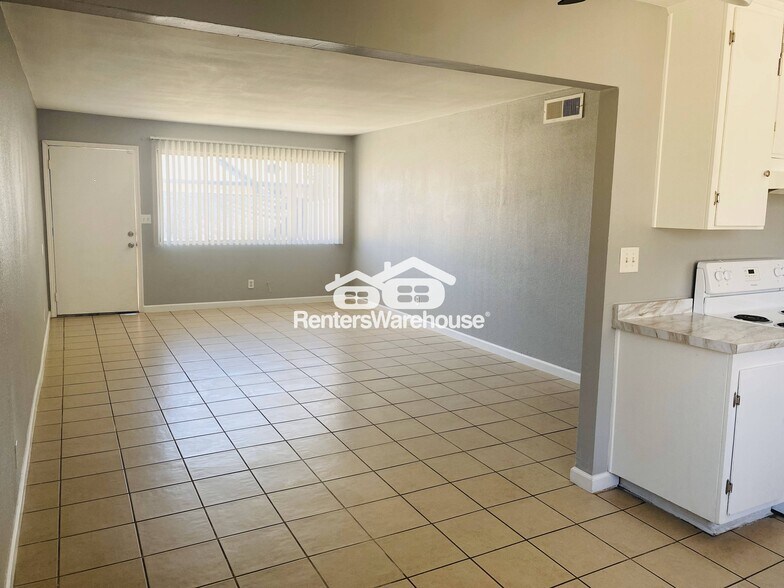 Building Photo - 3233 Arlene Way