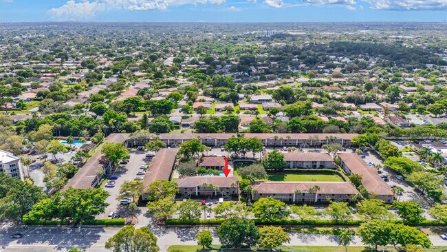 Building Photo - 8800 Royal Palm Blvd