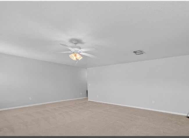 Building Photo - 112 Kildrummy Ct