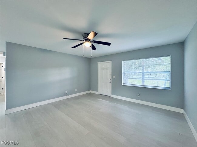 Building Photo - 13926 Matanzas Dr