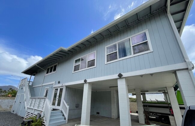 Building Photo - 6153 Kalaniana?ole Hwy