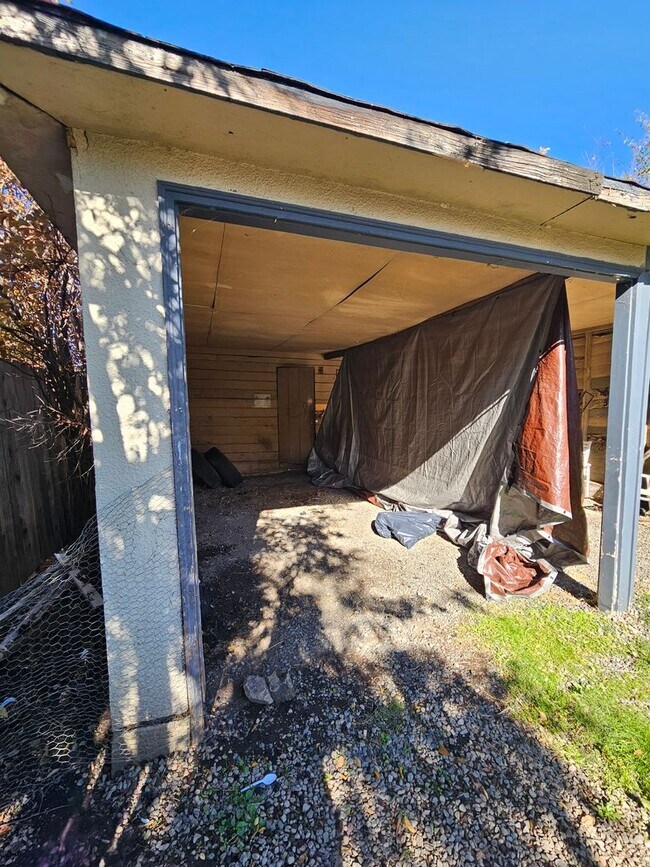 Building Photo - 289