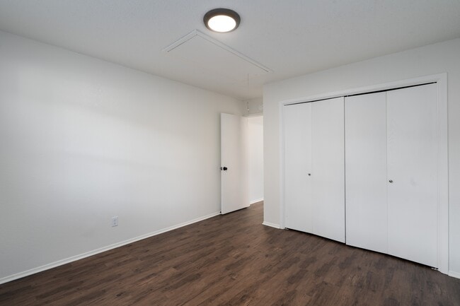 Building Photo - 2909 W Slaughter Ln