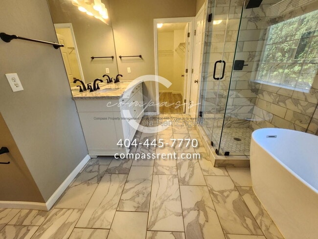 Building Photo - 4200 Arrowhead Pointe