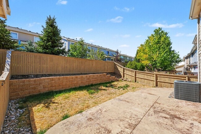 Building Photo - 6238 Wescroft Ave