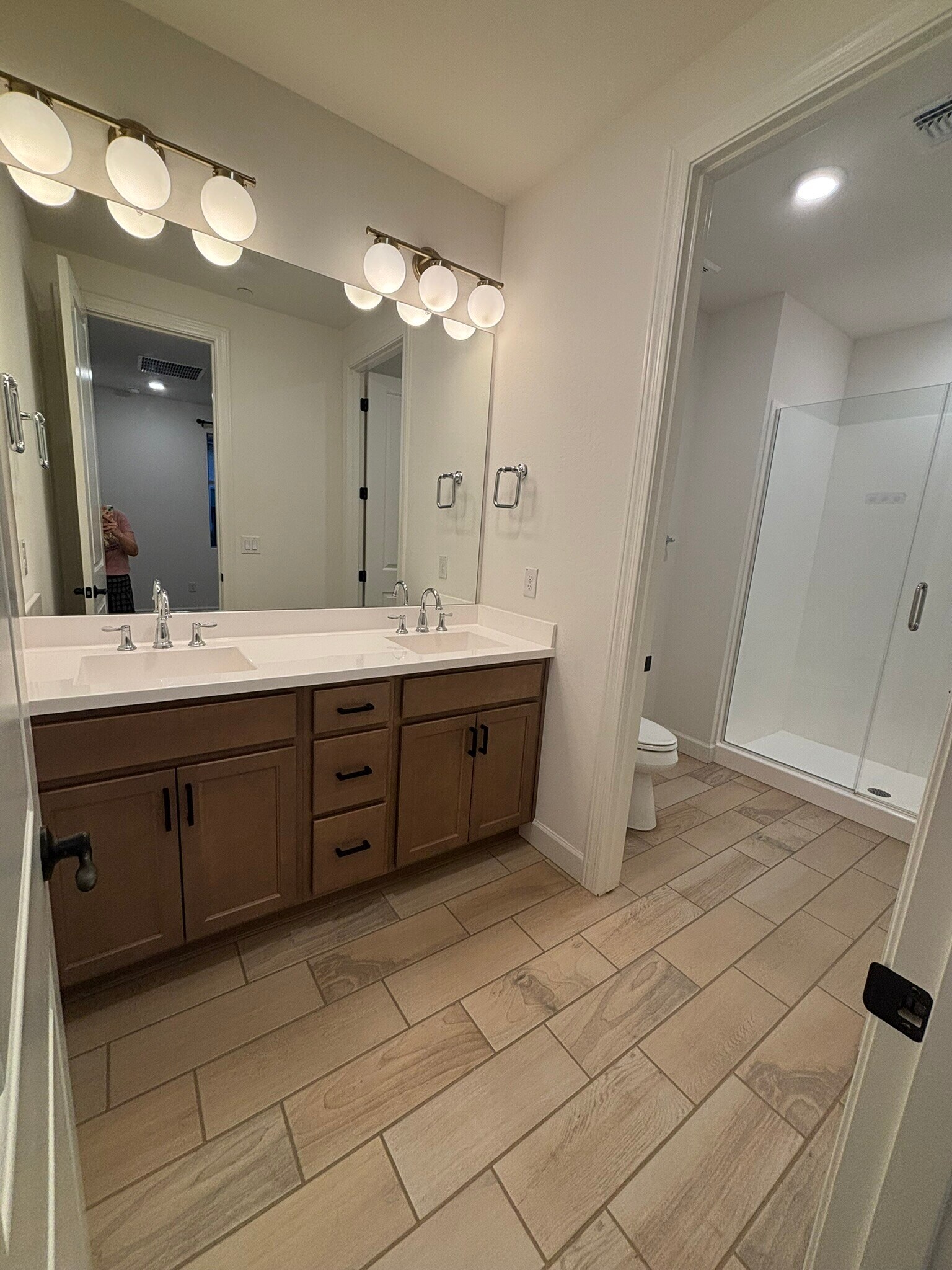 Building Photo - 2121 W Sonoran Desert Dr