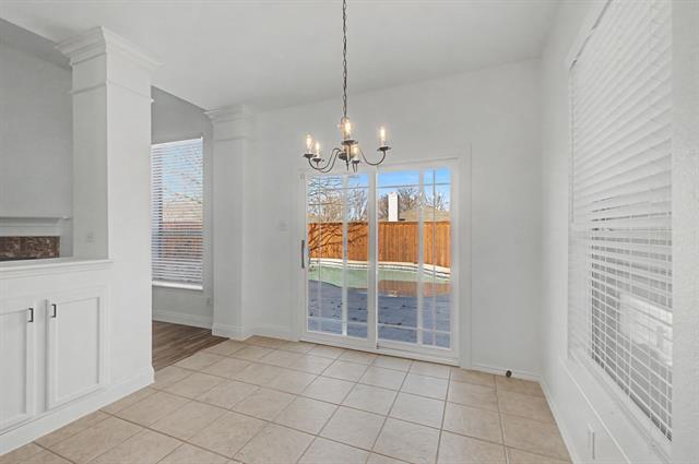 Building Photo - 6920 Willow Crest Dr