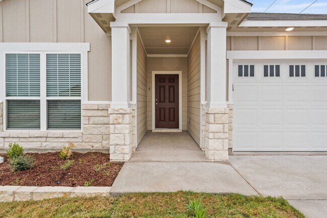 Building Photo - Spacious 4-Bedroom Home – Troy ISD!