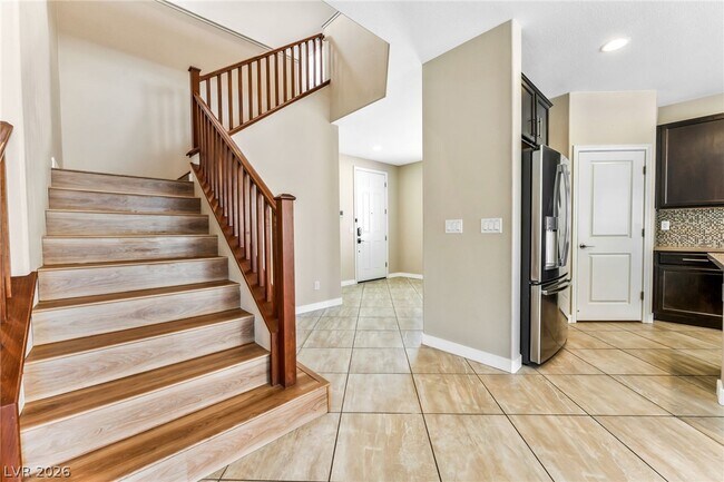 Building Photo - 6613 Dome Rock St