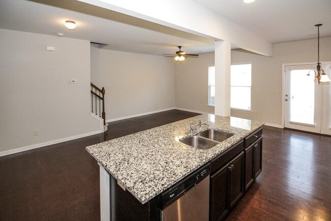 Building Photo - 1415 Brookmere Way