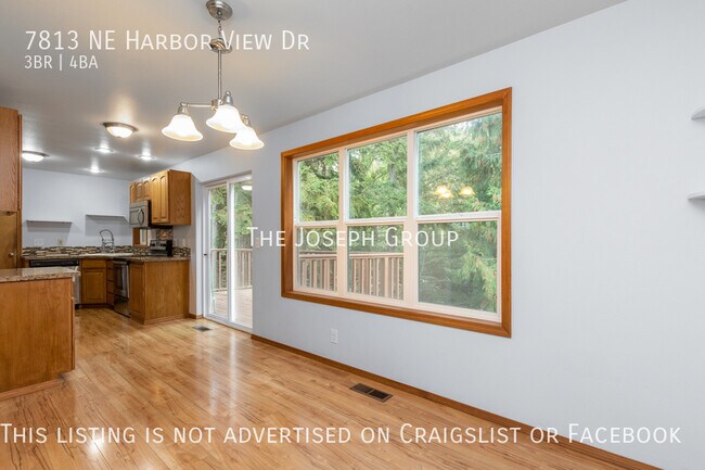 Building Photo - 3-bedroom, 3.5-bathroom charmer in Poulsbo!