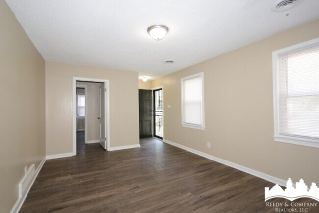 Building Photo - 2968 Tudor St