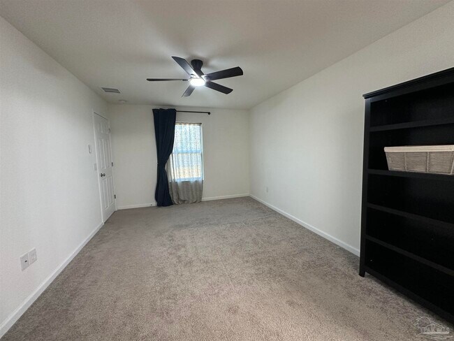 Building Photo - 8752 Schooner Ln